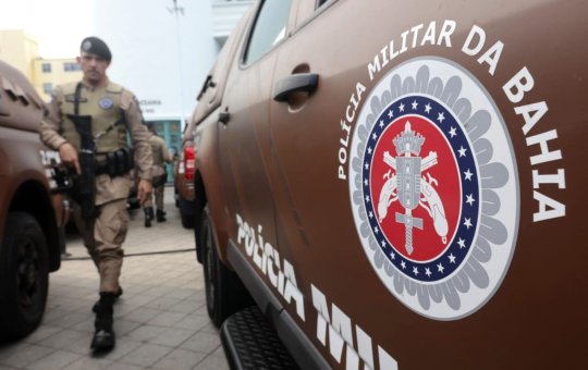 Homem morre em confronto com policiais militares em Dias D'Ávila