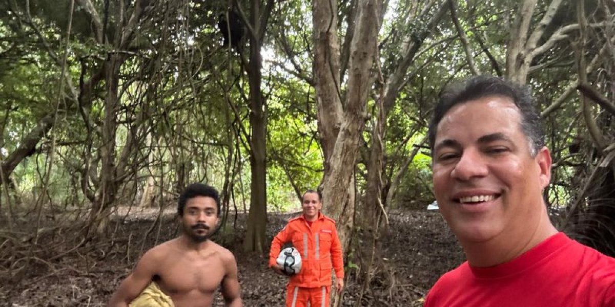 Homem desce de árvore após quase 72 horas de negociação