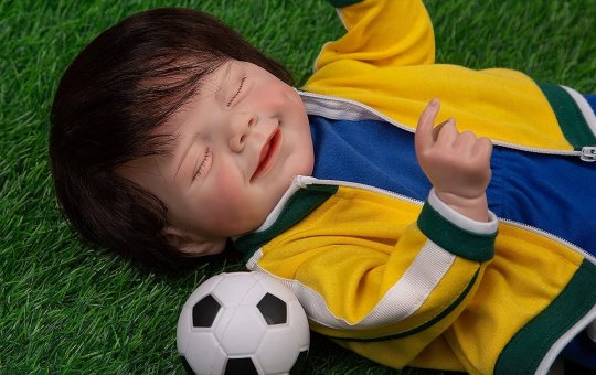 Clube português permite que bebês reborn virem sócios; saiba qual
