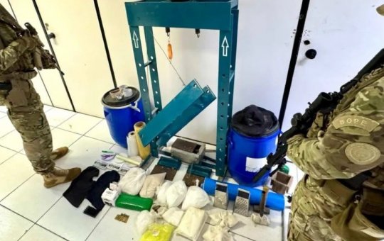 Polícia Militar desarticula laboratório de drogas na cidade de Santo Estêvão