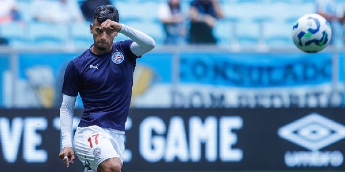 Lucho em aquecimento para o jogo