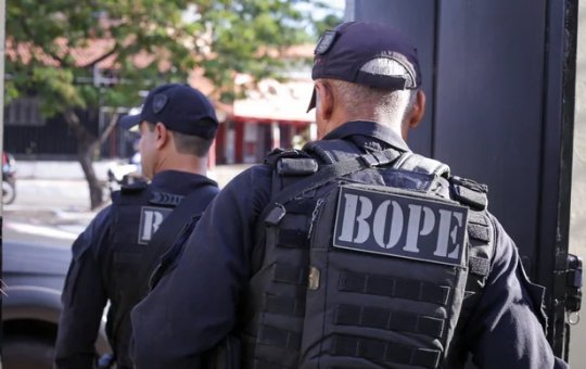 BOPE faz operação em Lauro de Freitas após guerra entre facções