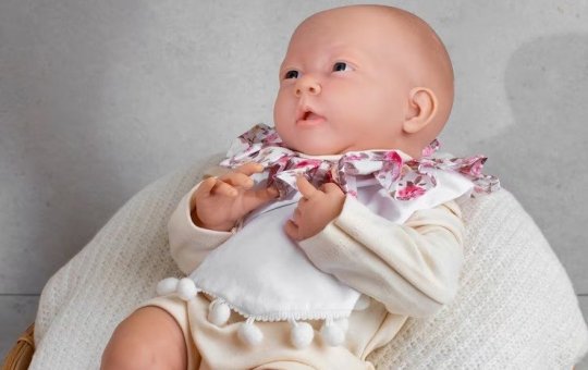 Homem que agrediu bebê ao confundi-la com boneca "reborn" é solto pela Justiça