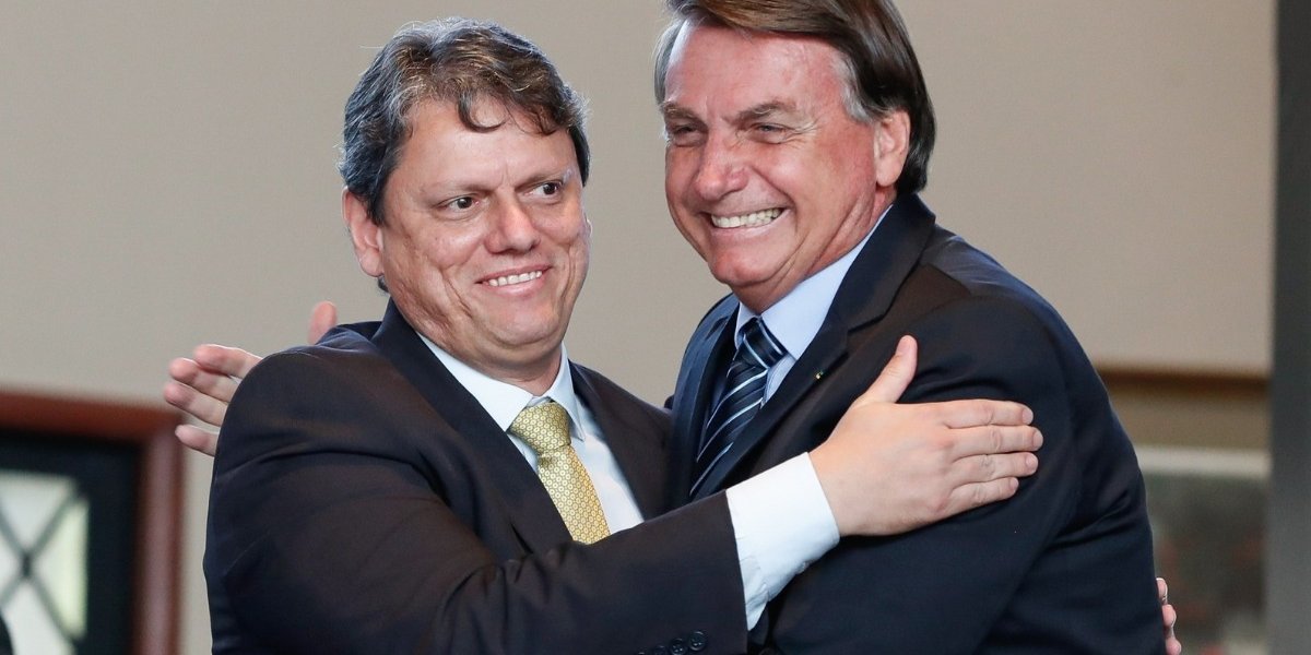 Bolsonaro e Tarcísio de Freitas