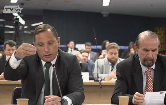 Mauro Cid confirma que Bolsonaro leu e editou minuta golpista