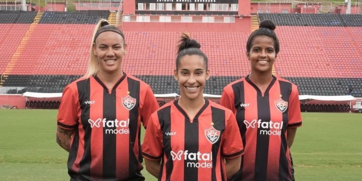 Jogadoras do Vitória em foto