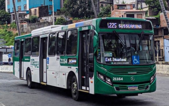 Ônibus ficam sem circular nesta terça (10) em Sussuarana, após tiroteio e morte de suspeito