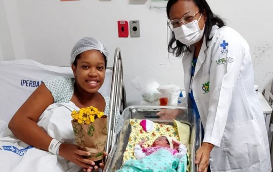 Mulher dá à luz sem saber que era gestante na UPA de Brotas