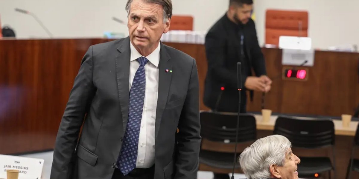 Jair Bolsonaro durante depoimento