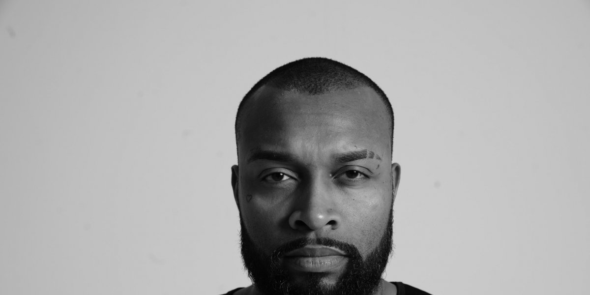 Nego Di em foto para sua rede social