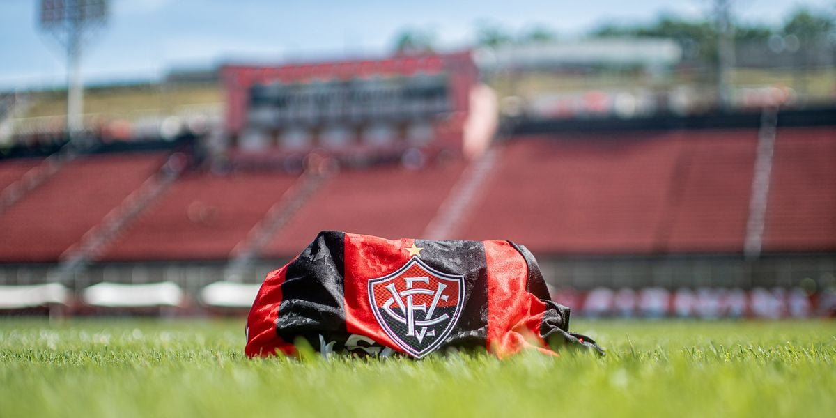 Modernização ou retrocesso? Vitória acaba com a venda de ingressos físicos