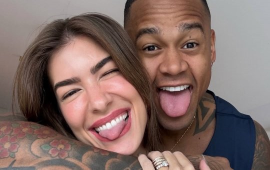 Lore Improta se declara para Leo Santana após surpresa no Dia dos Namorados