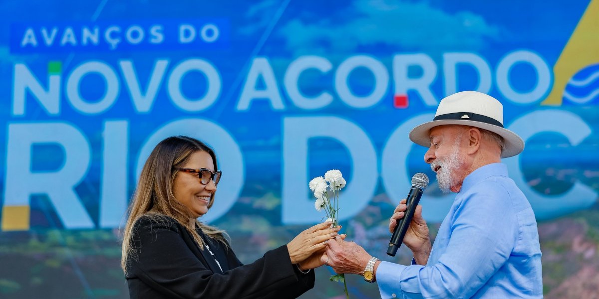 Janja e Lula durante evento em Minas|Gerais