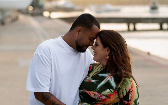 Tati Machado faz desabafo emocionante ao completar um mês da perda do filho: “A pior dor que já sentimos”