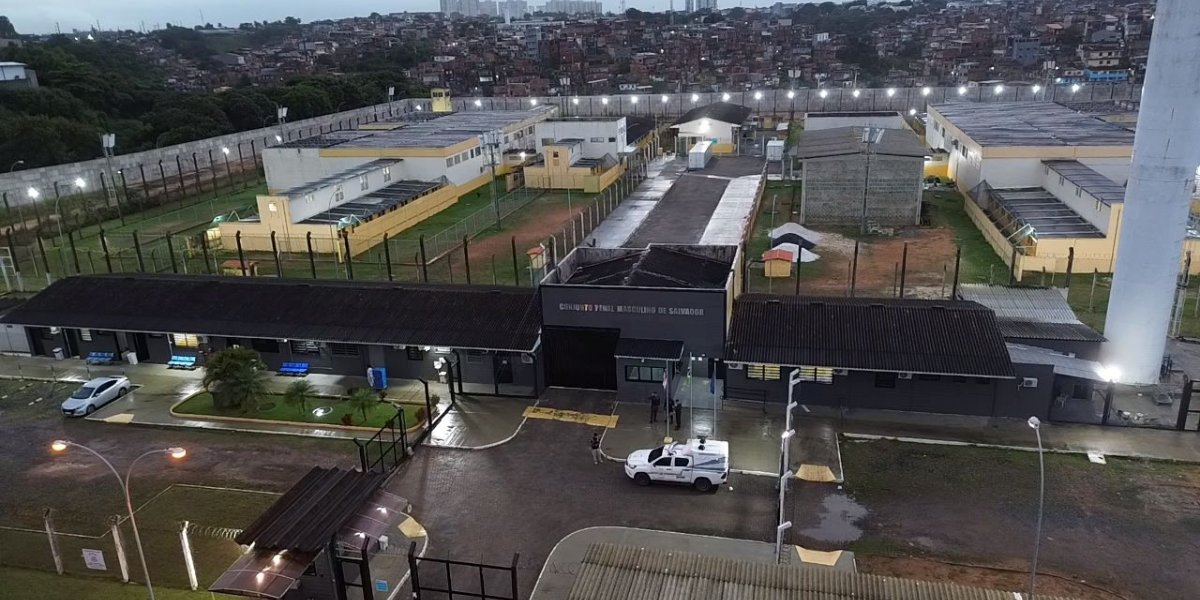 Forças de Segurança Deflagram Operação com 30 Mandados em Presídios da Bahia