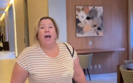 Mulher presa por homofobia faz novo ataque após deixar prisão