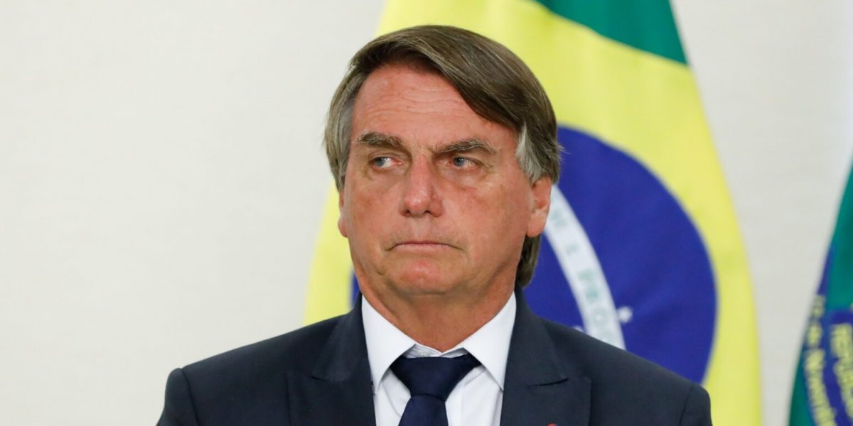 PF conclui inquérito da "Abin Paralela" e indicia Bolsonaro, Ramagem e Carlos
