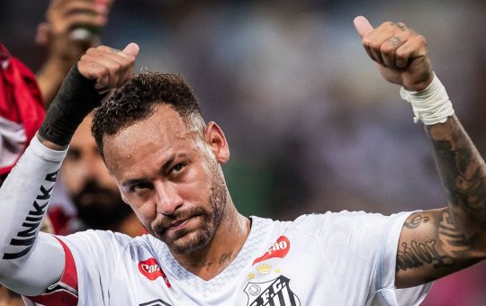 Neymar ironiza crítica de Luiz Henrique sobre atuação na seleção