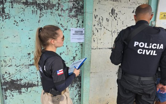 'Operação em Chamas' interdita quatro estabelecimentos e apreende 70 mil fogos na Bahia