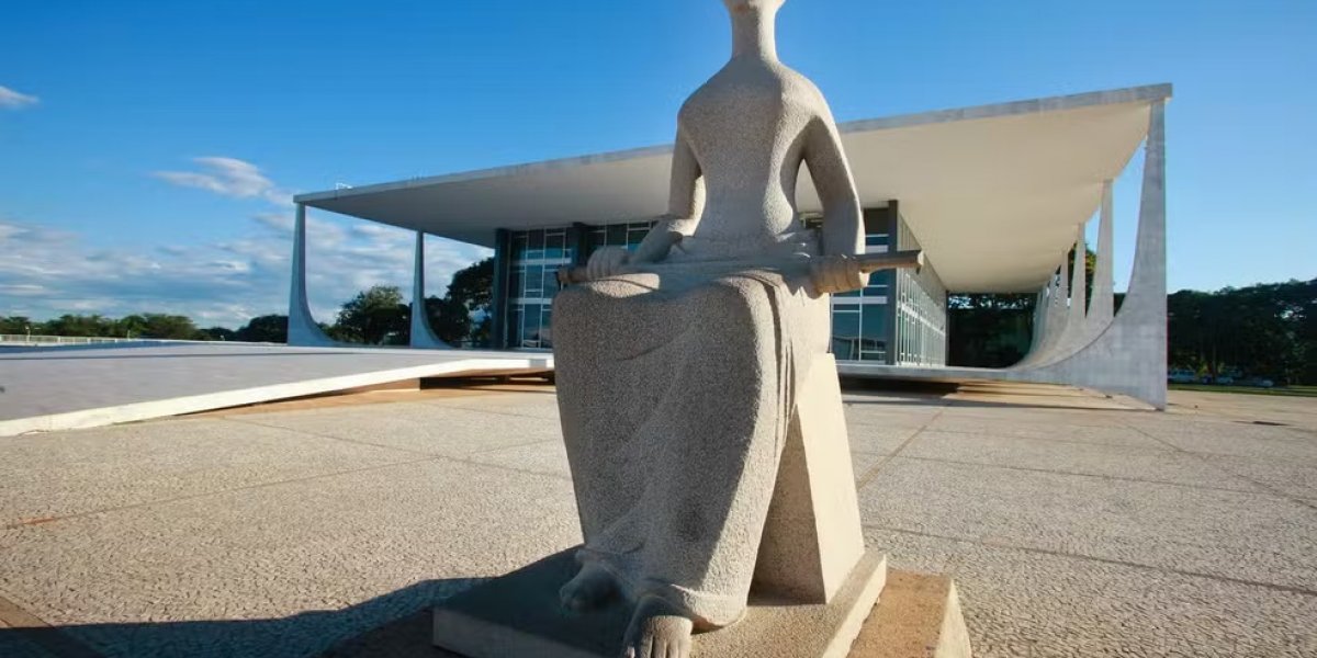 STF decide manter preso ex-assessor de Bolsonaro após audiência de custódia