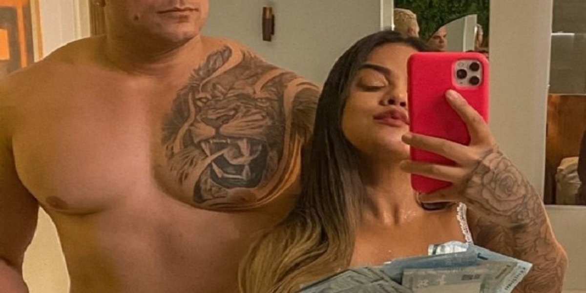 Acompanhante de luxo, Lays Peace, e ex-namorado trocam acusações na internet