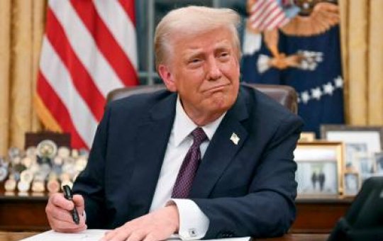 Trump comemora ataque bem-sucedido dos EUA no Irã