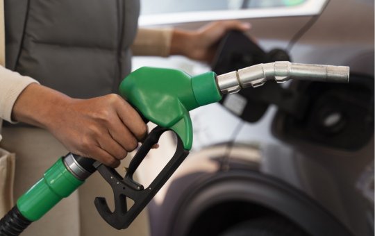 Preço da gasolina deve aumentar durante conflito no Oriente Médio