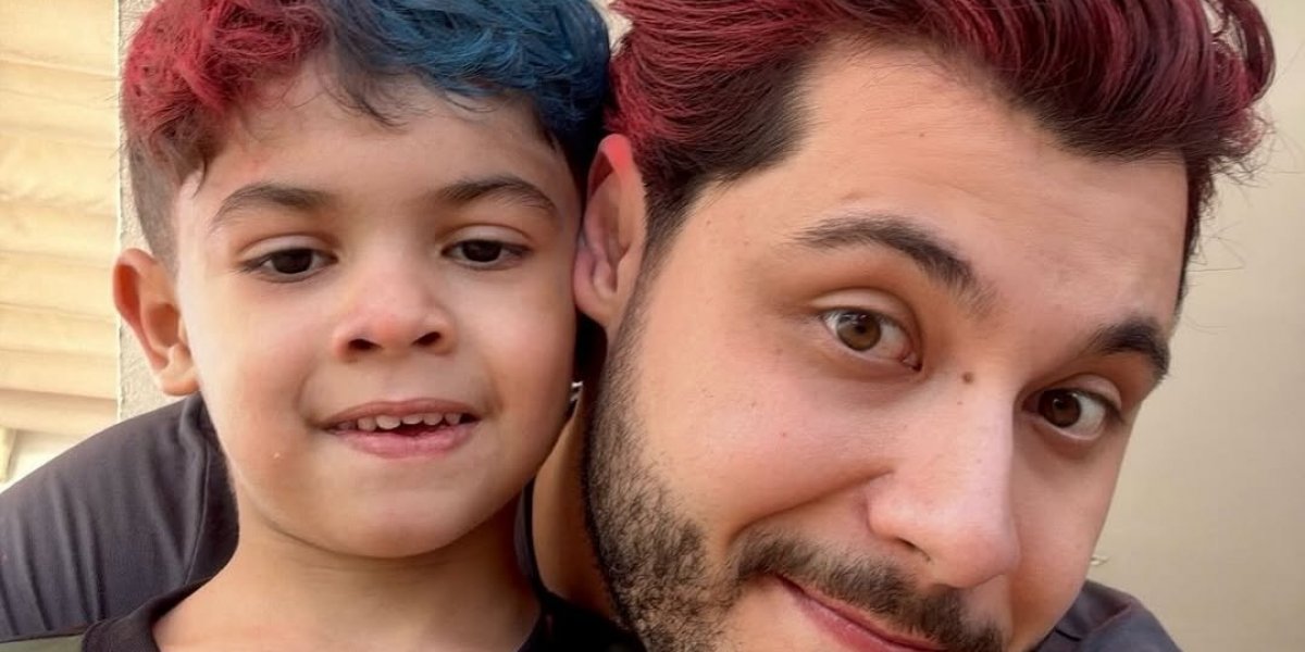 Murilo Huff com o filho Léo, de 5 anos