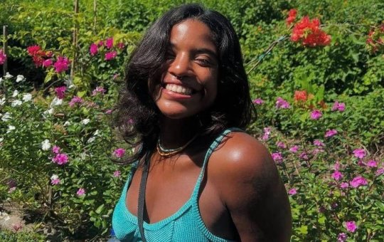 Família de Juliana Marins confirma que brasileira foi resgatada sem vida