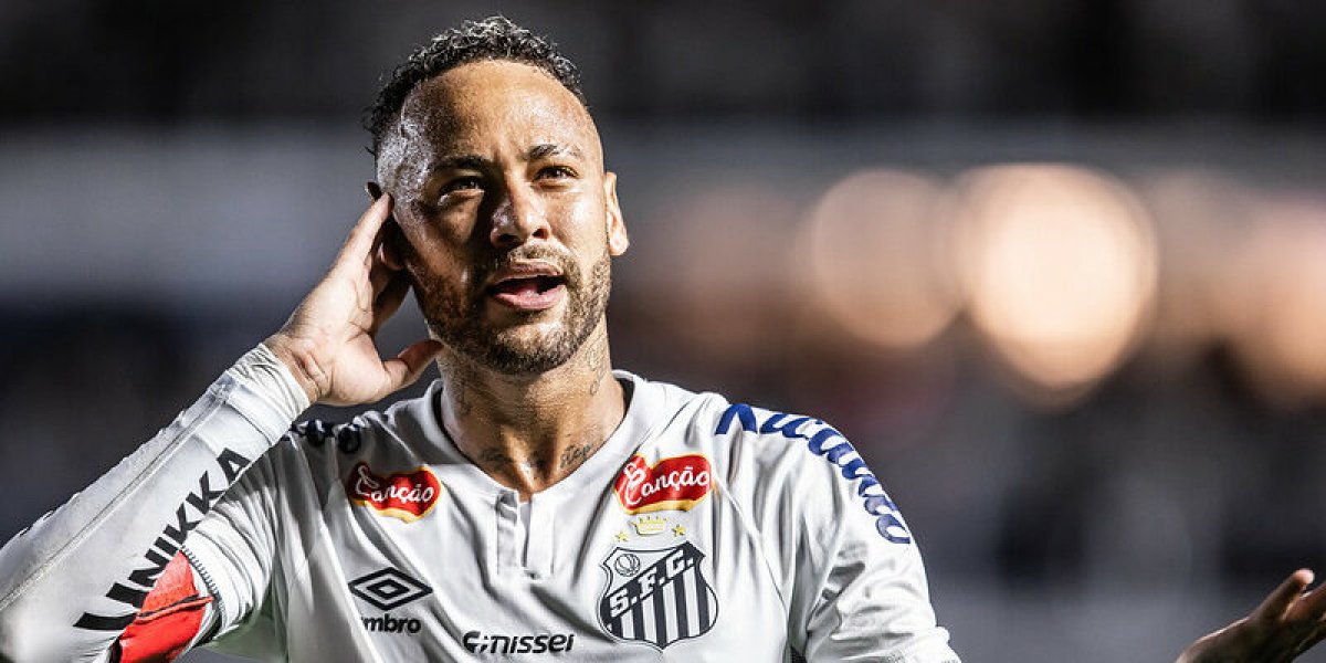 Neymar comemora gol pelo Santos
