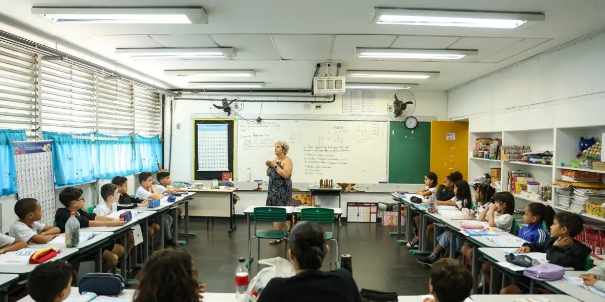 Sala de aula em uma instituição pública de ensino