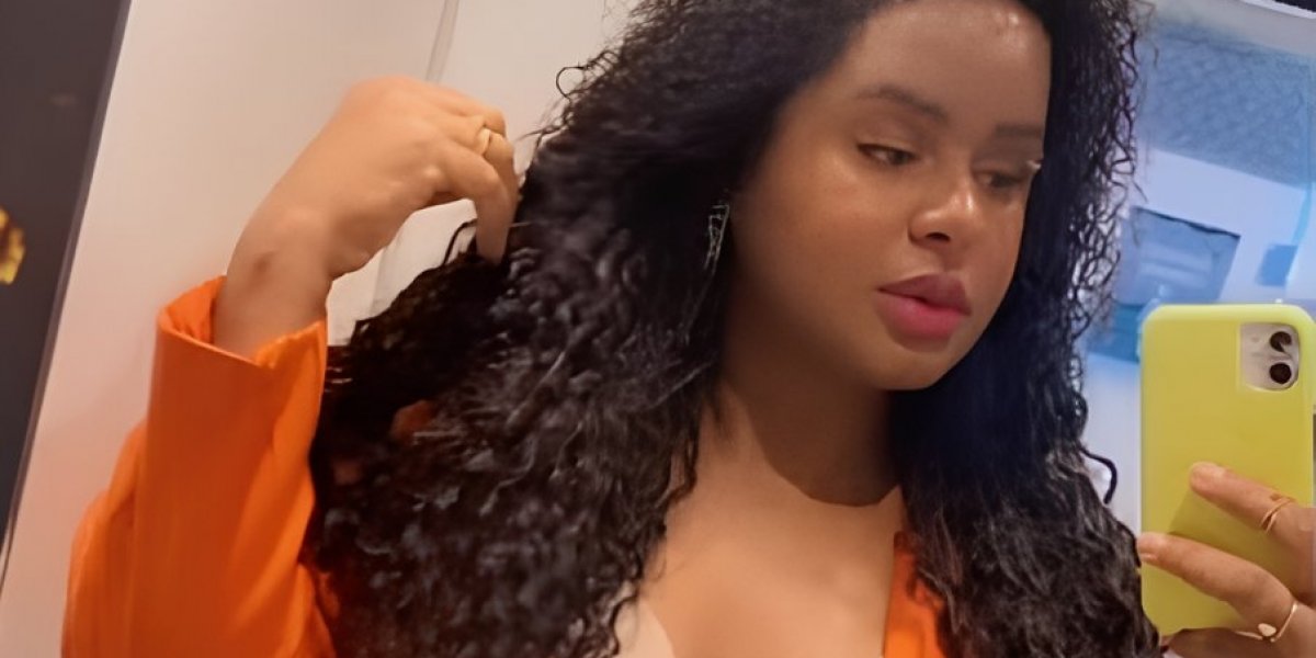 Corpo de assistente social é localizado em frente a bar no interior da Bahia