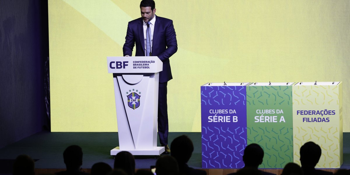 CBF estuda uso de impedimento semiautomático no Brasileirão a partir de 2026