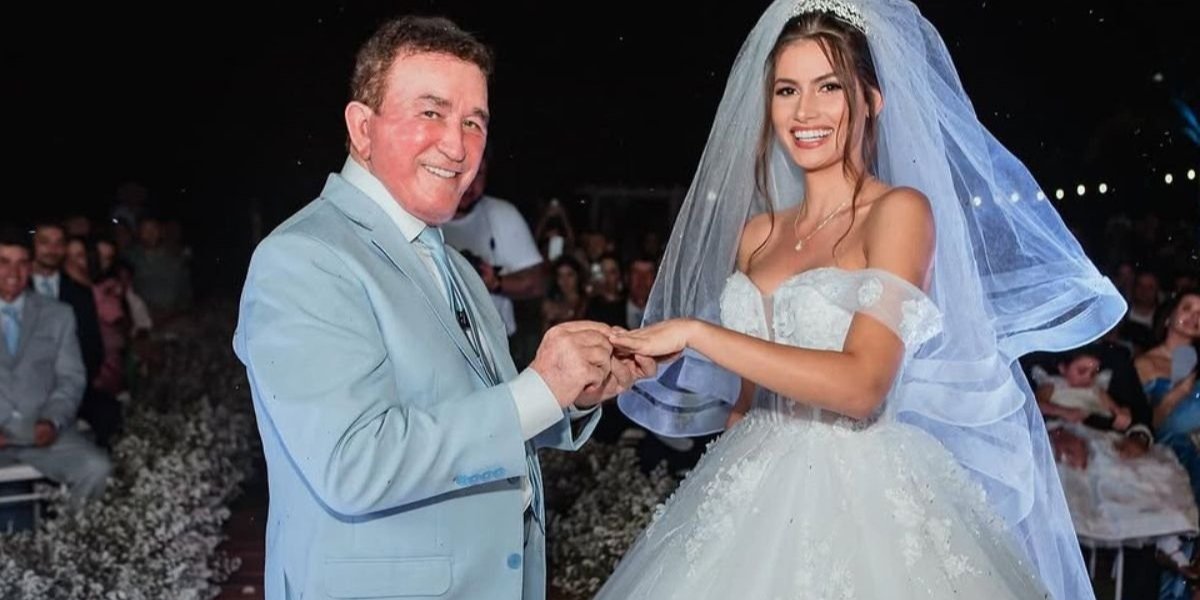 Esposa de Amado Batista nega crise e diz que vive o "auge do casamento"