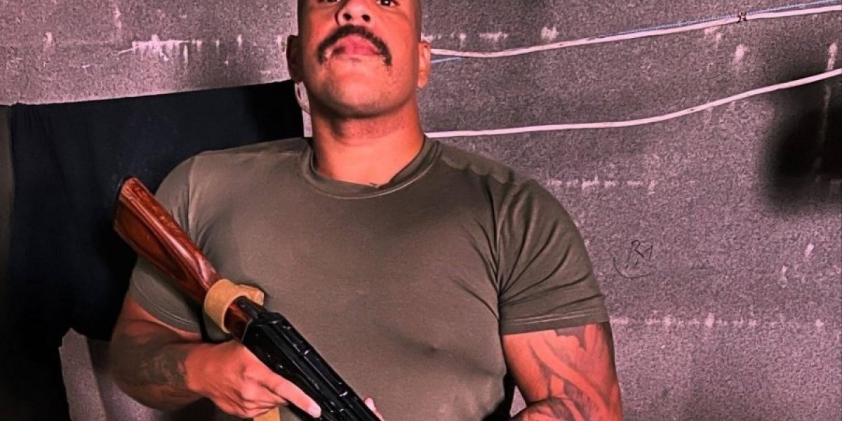 Baiano deixa Salvador para integrar batalhão de defesa na guerra contra a Rússia