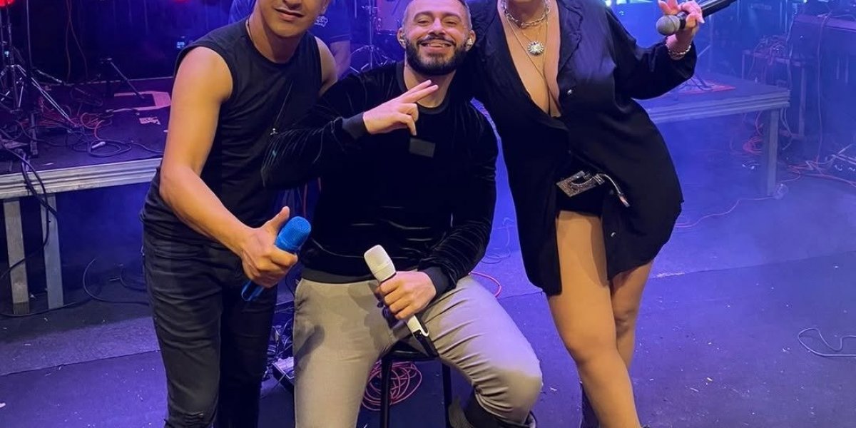 Foto da banda em 2024