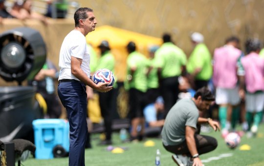 Depois de eliminação no Mundial, Botafogo demite técnico Renato Paiva