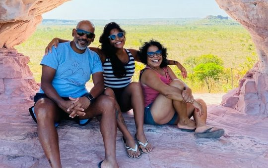 Mãe de Juliana Marins lê mensagem emocionante da filha após tragédia