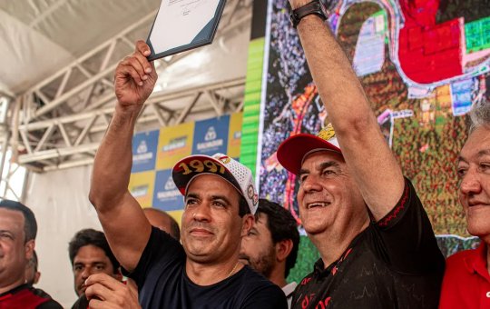 Bruno Reis demonstra apoio à construção da Arena Barradão