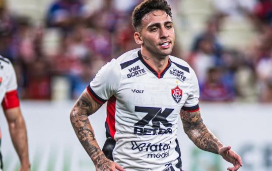 Em janela de transferências movimentada, Vitória anuncia saída de mais um jogado