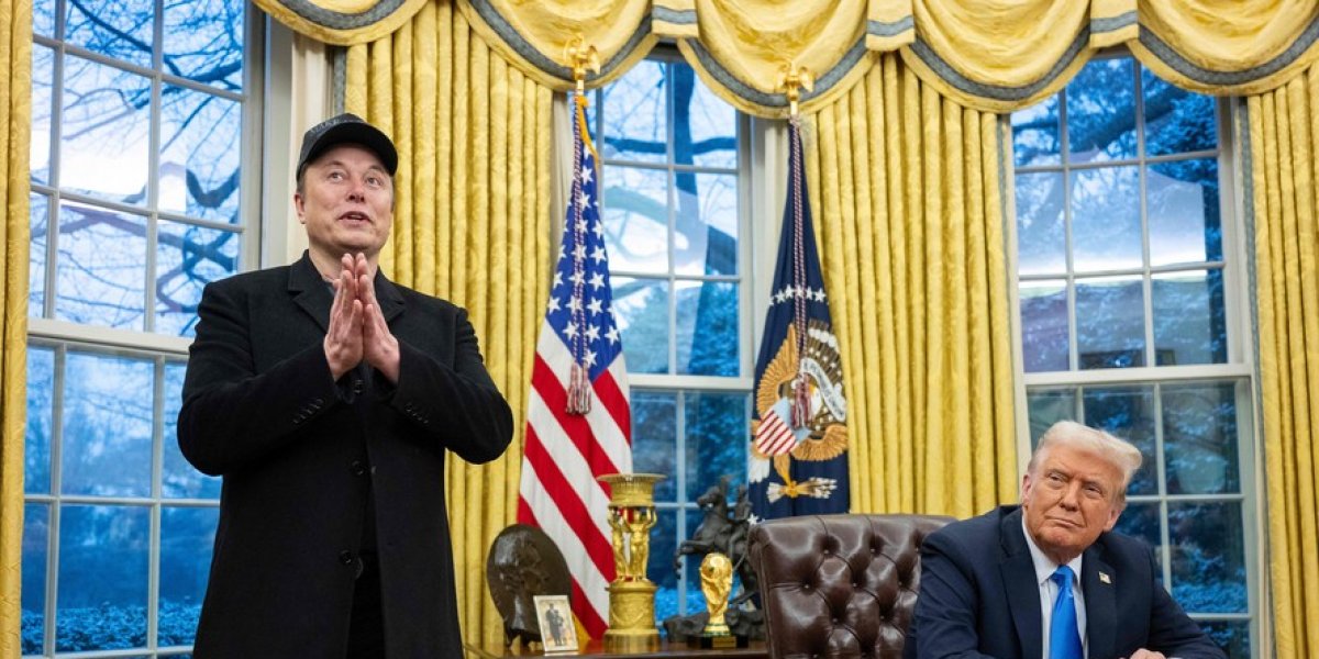 Elon Musk e Donald Trump no salão Oval