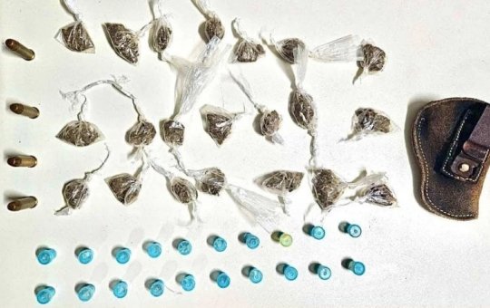 Homem é preso com drogas e munições durante patrulhamento em Dias d’Ávila