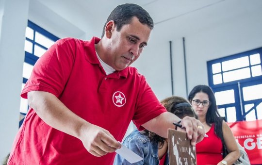 Candidato tem ampla vantagem na eleição do PT na Bahia; veja parcial da votação