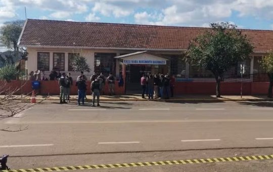 Escola receberá psicólogos especialistas em violência após atentado no RS