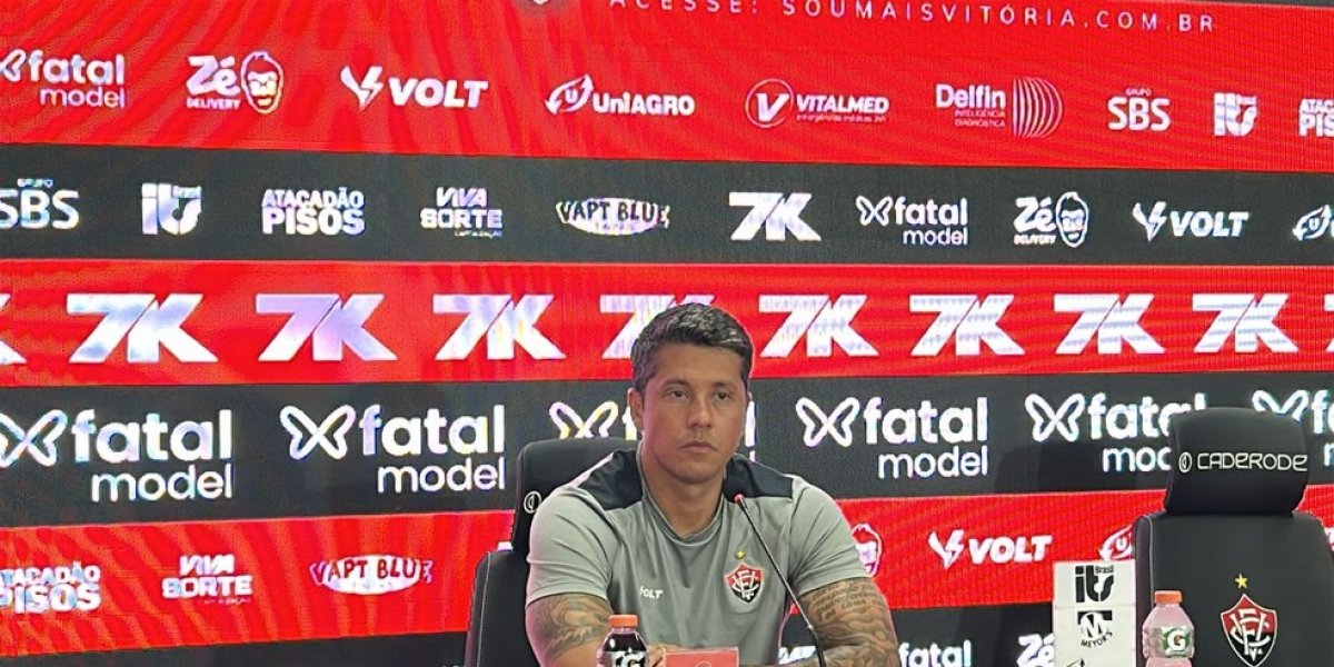 Carpini em entrevista coletiva