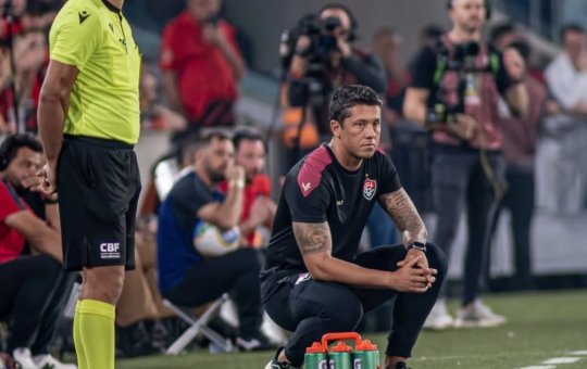 Caiu! Thiago Carpini não é mais técnico do Vitória