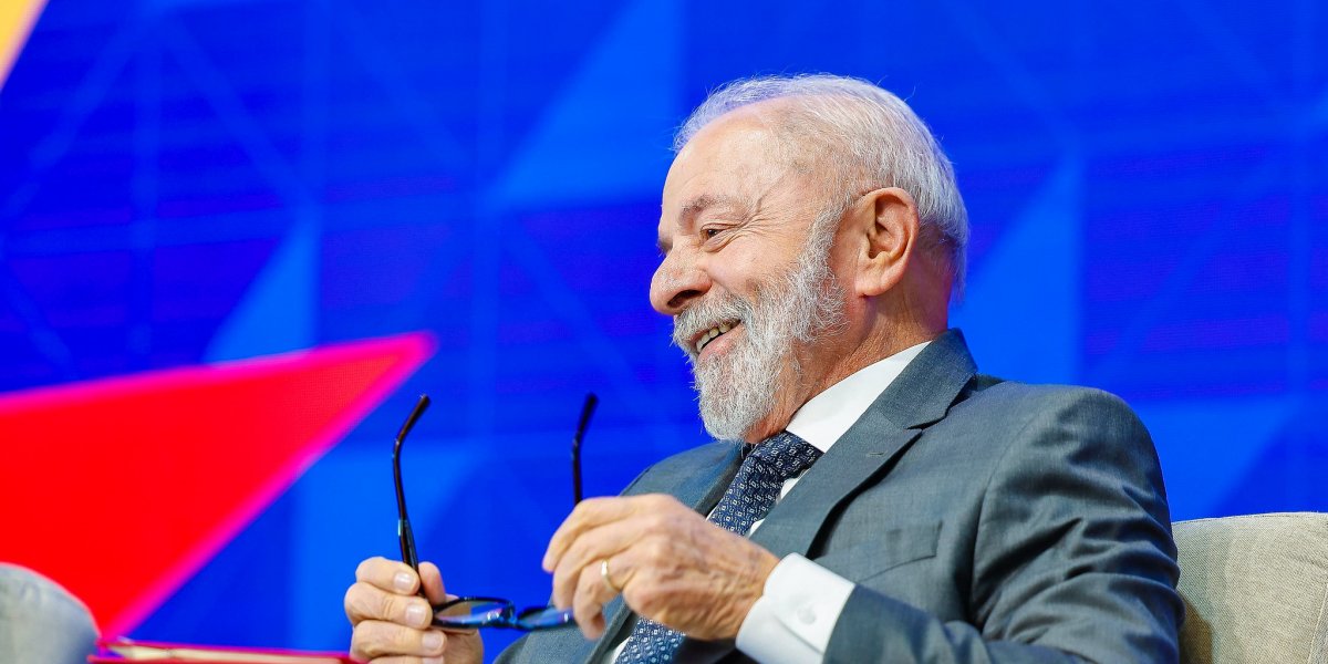 Lula reage a Trump e promete retaliação após anúncio de tarifa de 50% contra exportações brasileiras