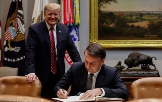 Bolsonaro cita Bíblia após tarifa de Trump e acusa Lula: “Povo geme quando os perversos governam”