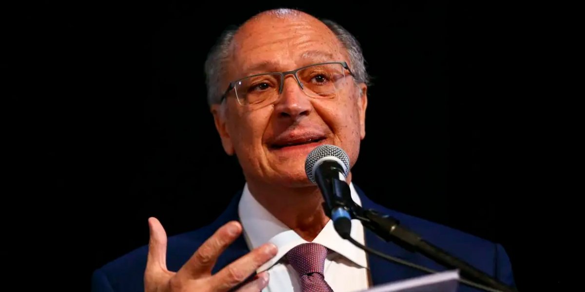 Geraldo Alckmin contesta Trump e diz que ele está equivocado sobre Bolsonaro
