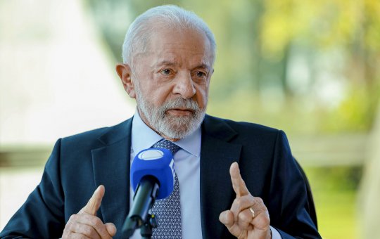 "Eu quero que o Trump cuide dos EUA": Lula responde a tarifa e defende o Brasil em recado firme aos norte-americanos